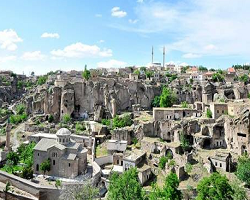 Aksaray Güzelyurt   