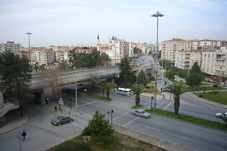 İzmir Köstence Köprüsü Canlı Mobese izle