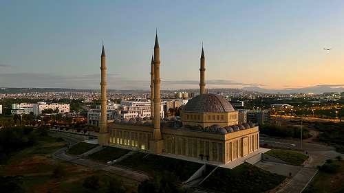 Antalya Akdeniz Üniversitesi Cami Canlı Mobese izle