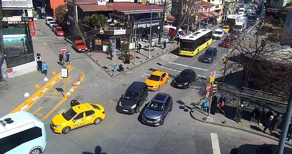 Beyoğlu Turabi Baba Caddesi Canlı Mobese izle