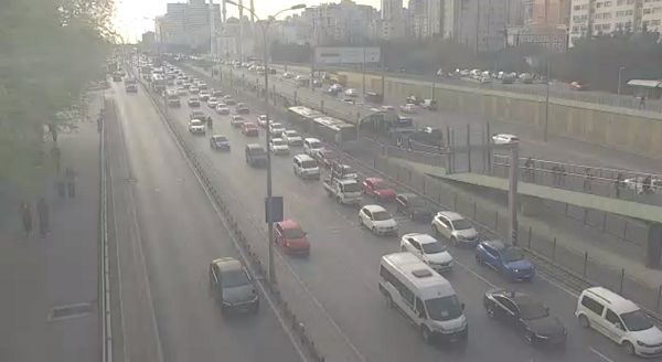 İstanbul Beylikdüzü Meydanı Canlı izle