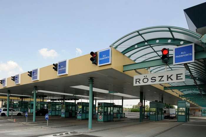 R szke Horgos S n r Kap s 2023 Canl Izle Live 7 24 Canli Kamera r-szke-horgos-s-n-r-kap-s-2023-canl-izle-live-7-24-canli-kamera